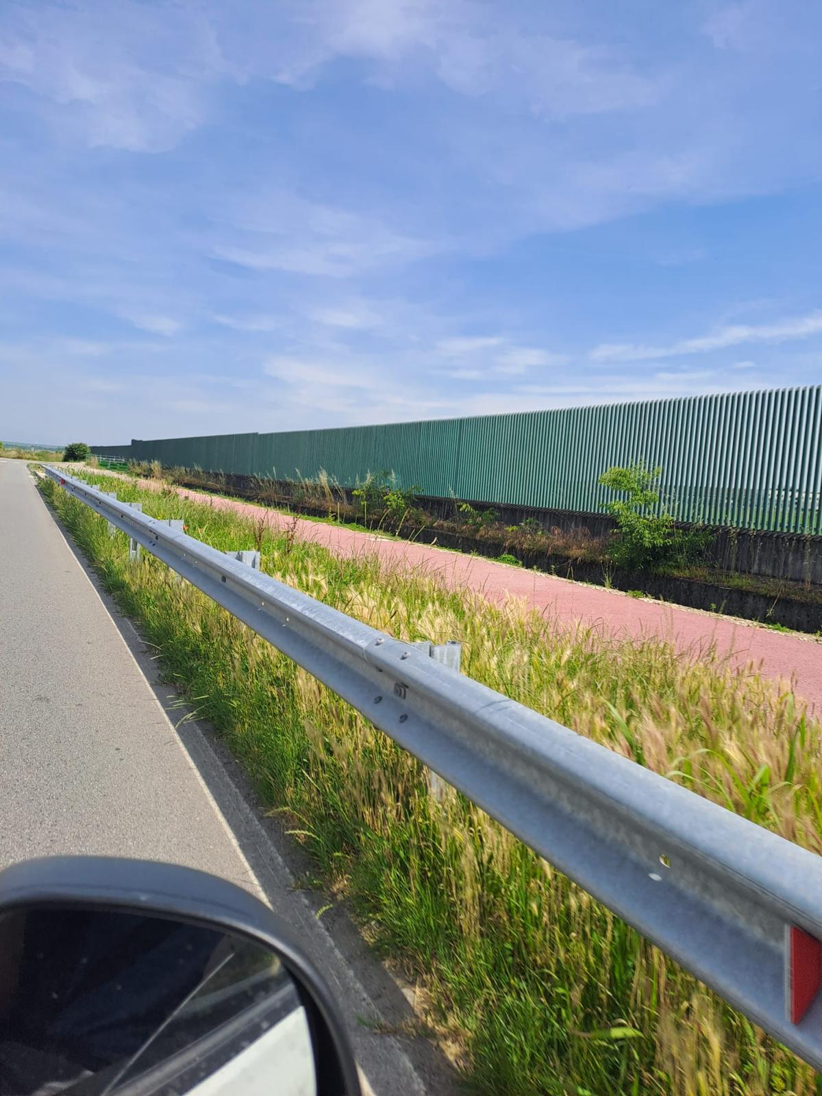 WhatsApp Image 2025-05-30 at 19.19.15 WhatsApp Image 2025-05-30 at 19.19.15