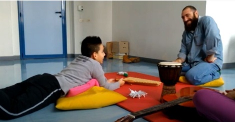 Musicoterapia migrante