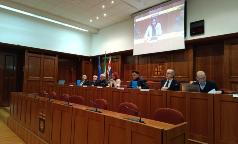 tavolo_relatori131223_2 tavolo_relatori131223_2