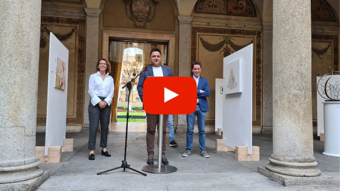 inverart -immagine con player per video inverart -immagine con player per video