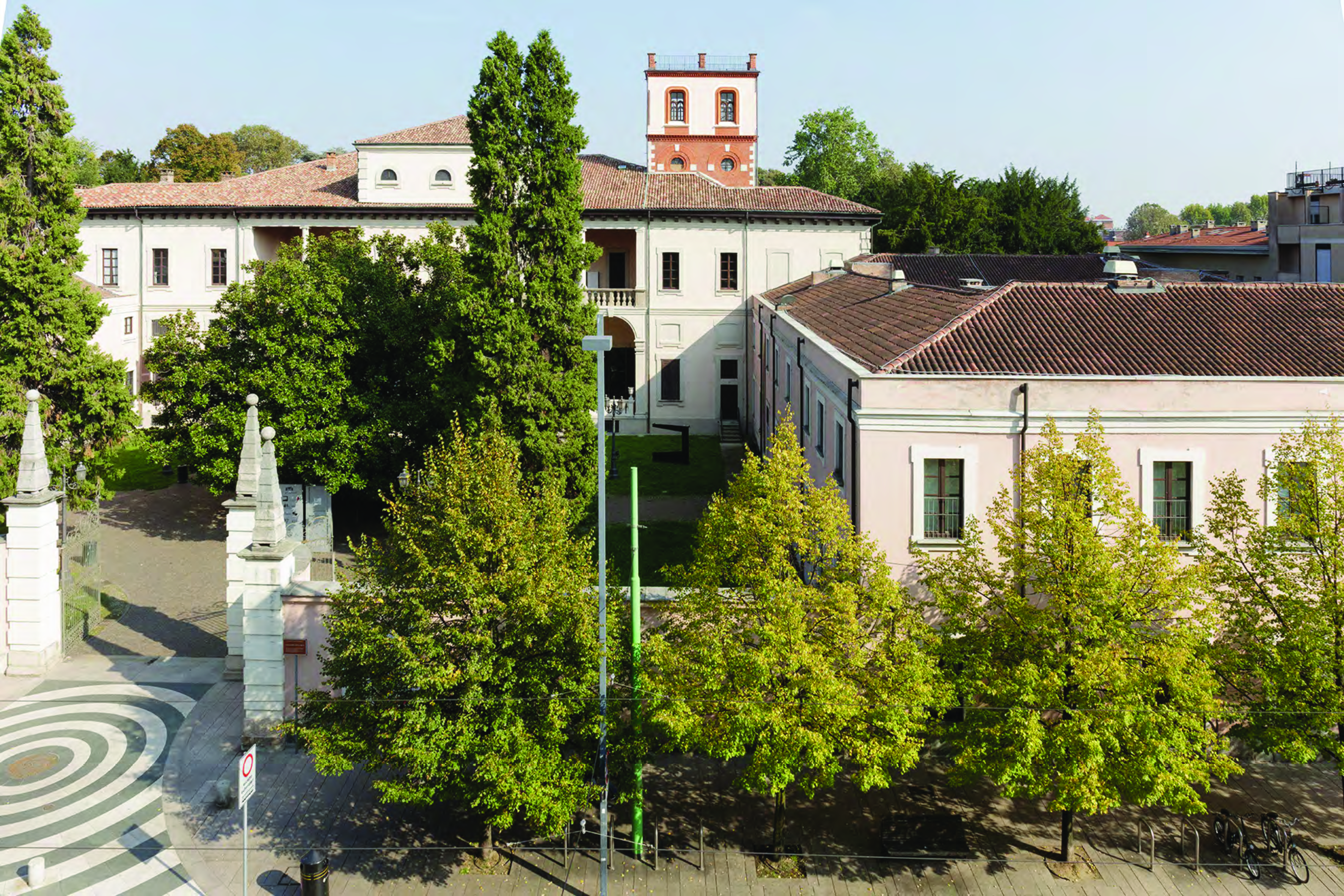 1.Louis De Belle, Villa Ghirlanda, 2021