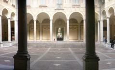 cortile interno palazzo isimbardi