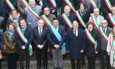 Sindaci in cortile d'onore a Palazzo Isimbardi