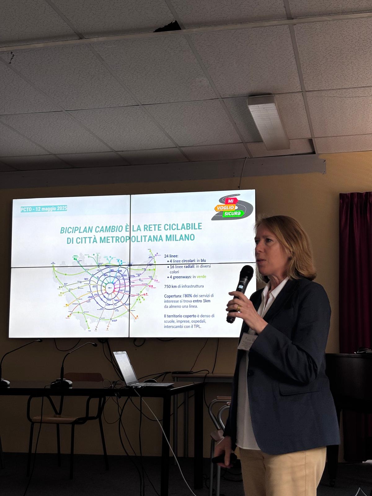 WhatsApp Image 2025-05-12 at 14.42.42 WhatsApp Image 2025-05-12 at 14.42.42